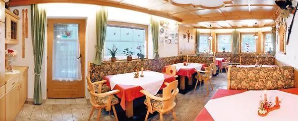 בית אירוח Gaestehaus Bergruh טוקס